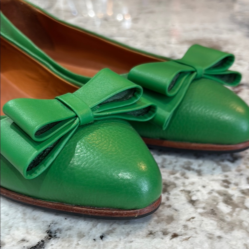 Genuine Leather Flats with Bow - Picture 8 of 15